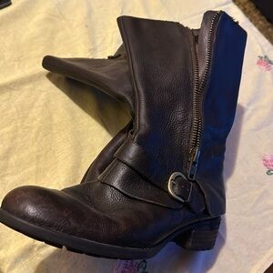 Born Leather boots mid calf size 9.5